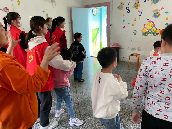 说明: http://mcs.hjnu.edu.cn/__local/C/17/E5/4144B31FB0C69C5000182613001_34D1F8DC_E18D0.png?e=.png